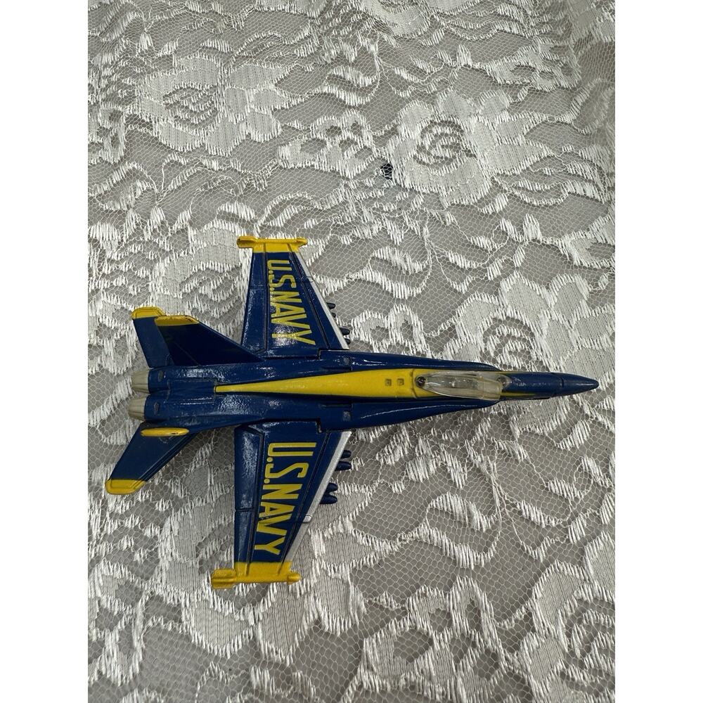 Vintage MAISTO FA 18C, Model U.S. Navy Metal Plane Blue Angels